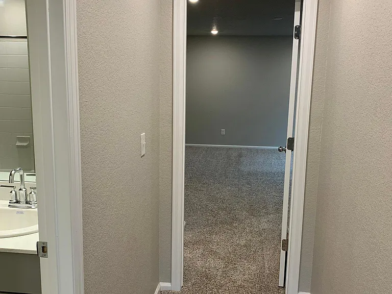 18311 E Kansas Pl — Photo 29