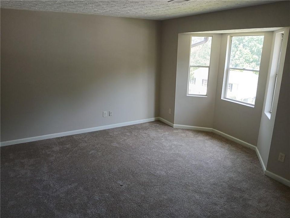 1st image of 2275 Ramblewood Cir