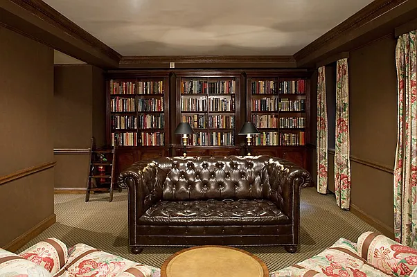 Rented by Corcoran | media 16