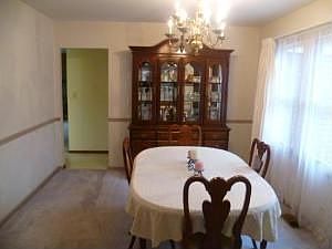 4th image of 400 Stratford Ct