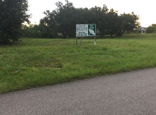 747 N 2nd St, Bay Saint Louis, MS 39520