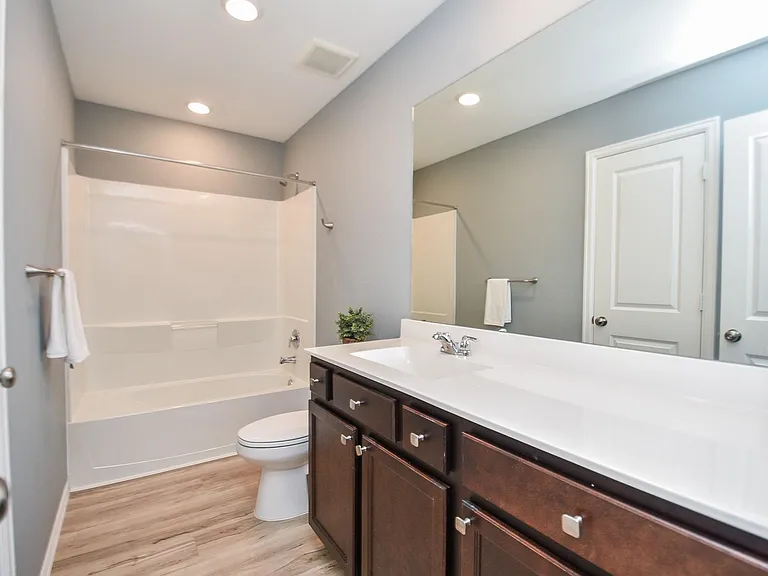 22707 Bolanzo Ln — Photo 21