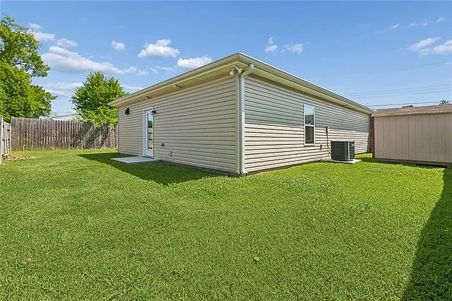 918 Paul Fredrick St — Photo 13