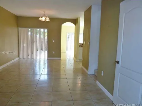 21420 SW 86th Pl, Cutler Bay, FL 33189