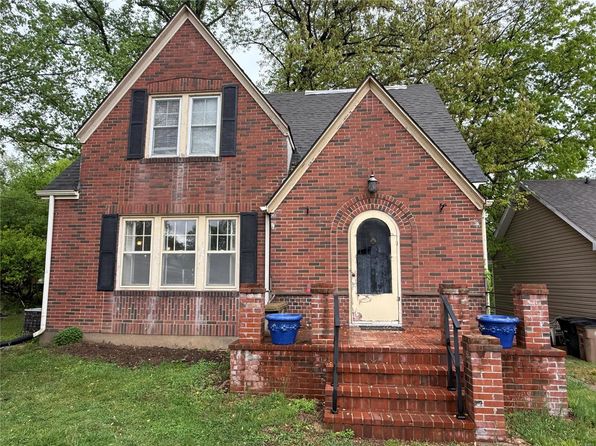 420 E Cape Rock Dr, Cape Girardeau, MO 63701