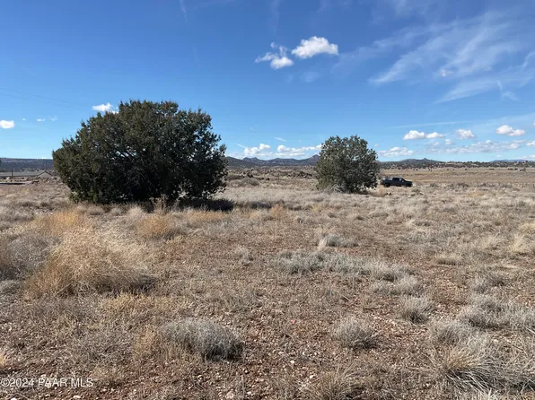 21145 N El Rocko Ln, Paulden, AZ 86334