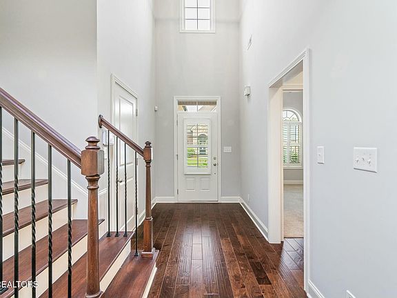 3rd image of 11342 Shady Slope Way