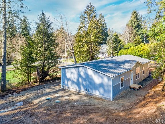 2nd image of 12555 NE Virginia Ct