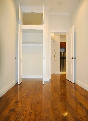 Rented by Balass Ralph, LREB | media 41