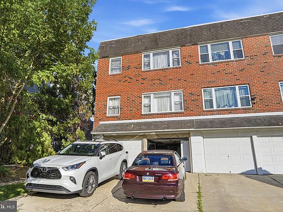2nd image of 10839 Rennard St