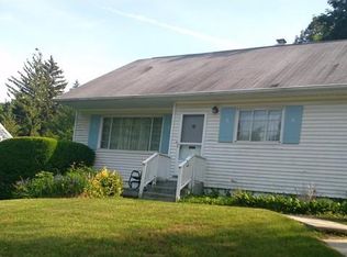 955 Lyman Ave, Peekskill, NY 10566