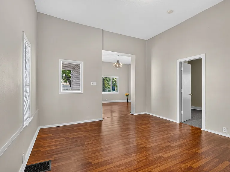 1613 Fletcher Ave — Photo 7