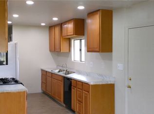 26178 Whispering Oak Ln, Clovis, CA 93619