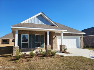 504 Sandy Pelican Cv, Ocean Springs, MS 39564