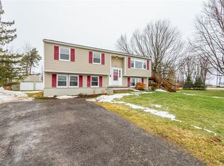 3783 White Rd, Marion, NY 14505