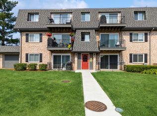 900 S Plum Grove Rd APT 115, Palatine, IL 60067