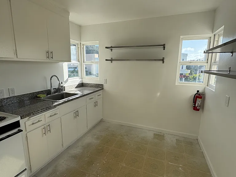 111 Fowler Ave #3 — Photo 3
