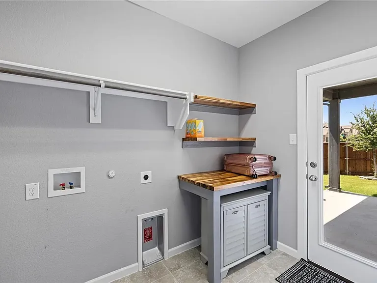 12405 Iveson Dr — Photo 31