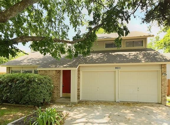 2nd image of 9611 Meadowheath Dr
