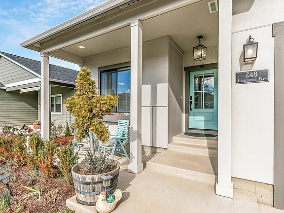 3rd image of 248 Christopher Way