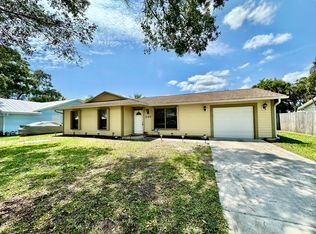 249 SE Volkerts Ter, Port Saint Lucie, FL 34983