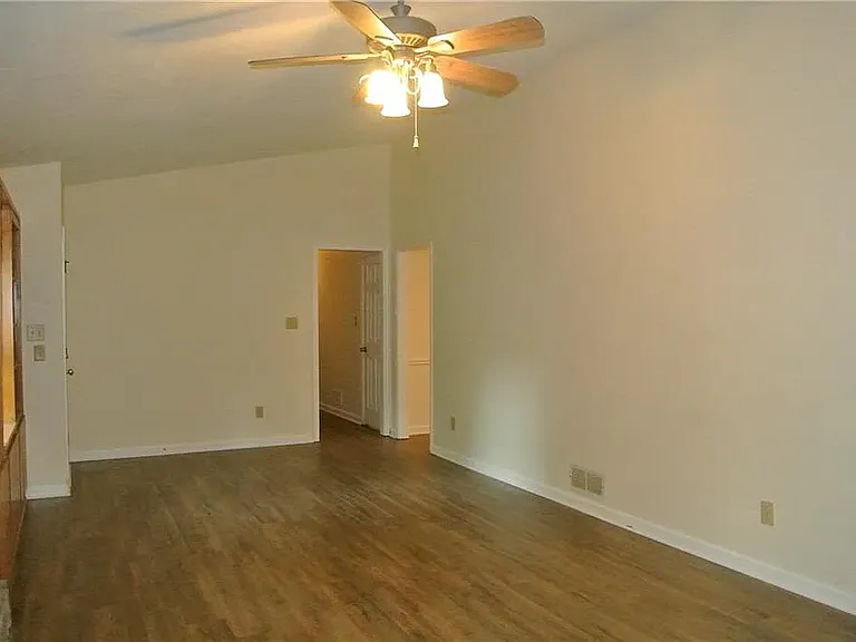 474 Ansley Brook Dr — Photo 16