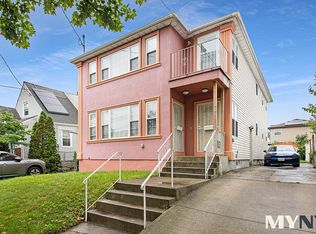 23847 148th Dr, Rosedale, NY 11422