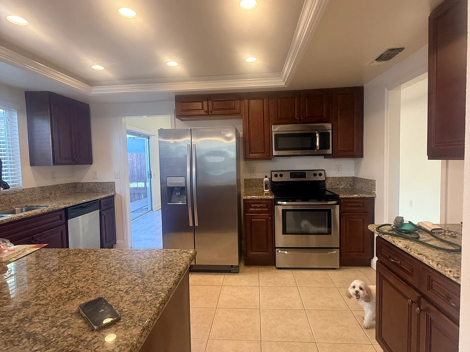 3 bed, 1464 sqft, $2,950 — Photo 4