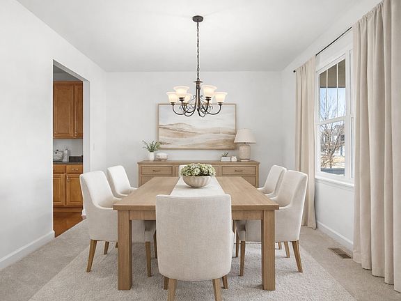 5th image of 810 Georgetown Dr