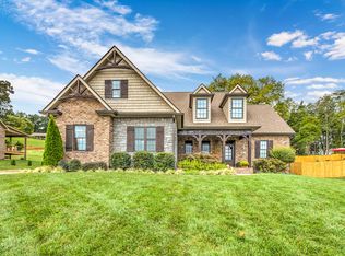 312 Shenandoah Dr, Lenoir City, TN 37771