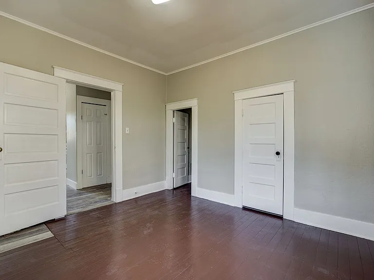 1704 S Q St — Photo 17