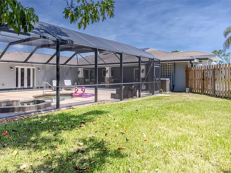 416 Sunset Dr — Photo 77