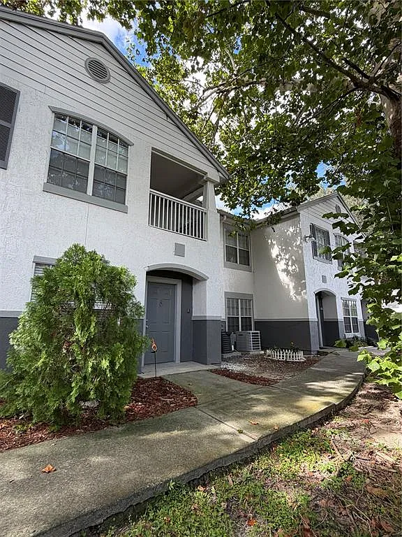 2 bed, 2.0 bath, 996 sqft, $1,650 — Photo 1