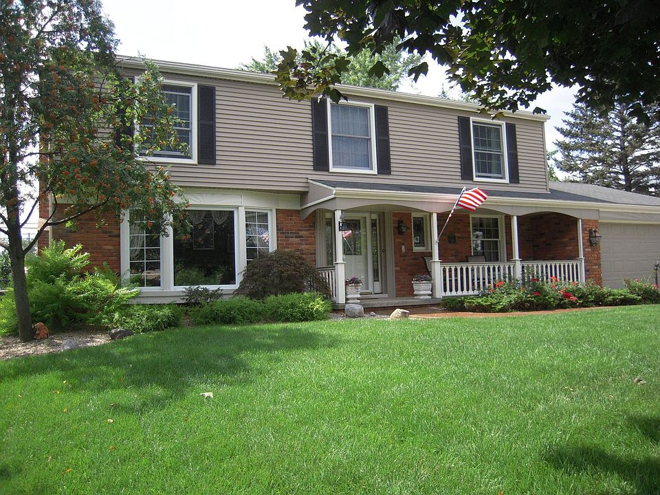 1st image of 8108 Hedgeway Dr