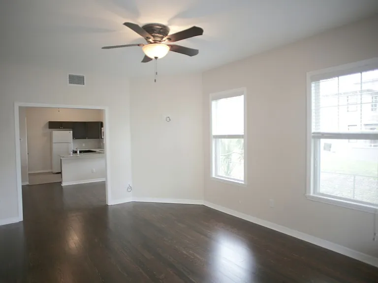 78 Riberia St — Photo 5