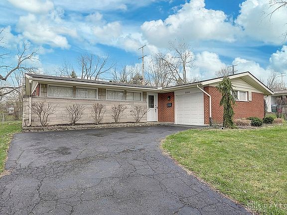 2nd image of 3204 Waltham Ave