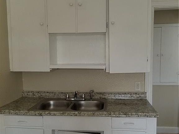 3rd image of 1013 7th St #2