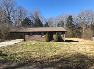 45 Johnson St, Camden, TN 38320