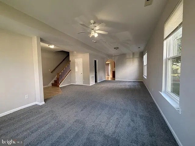 4 bed, 2.5 bath, 2200 sqft, $2,595 — Photo 3