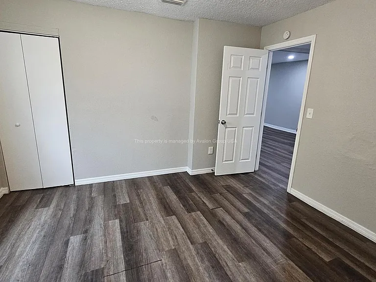 10875 Biscayne Blvd — Photo 10