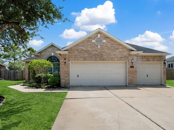 2909 Castleton Bay Ln, Pearland, TX 77584