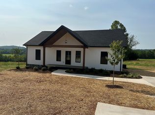 9798 Leesville Rd, Evington, VA 24550