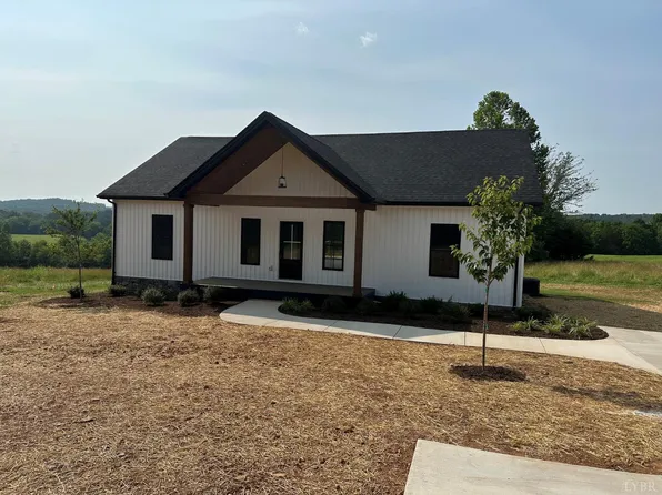 9798 Leesville Rd, Evington, VA 24550