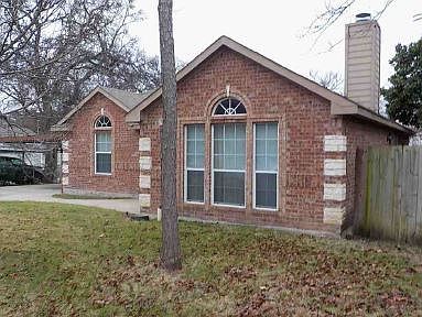 4th image of 5413 Cornell Ave