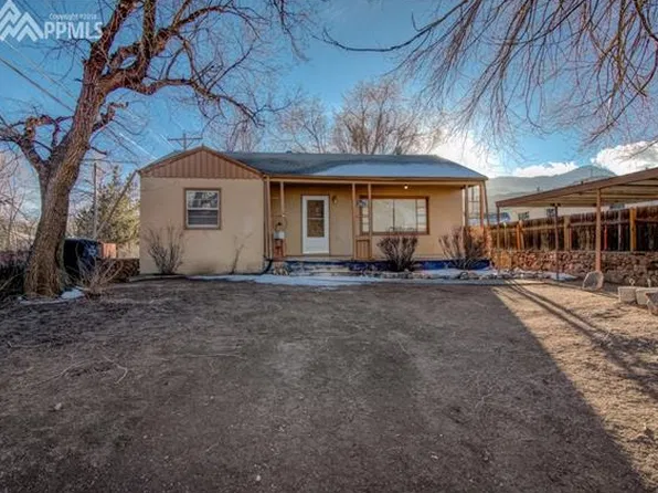 2617 Robinson St, Colorado Springs, CO 80904