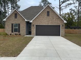 864 Leeward Dr, Biloxi, MS 39532