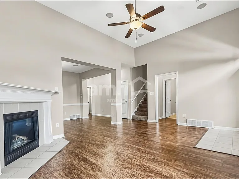 10259 Morning Hill Dr — Photo 6