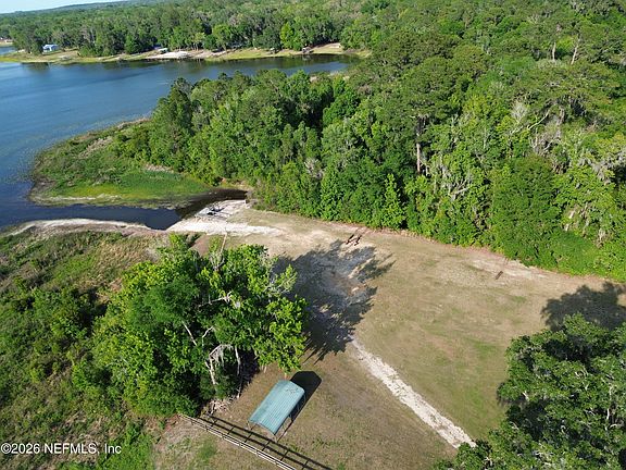 5th image of 880 LAKE SHORE Terrace
