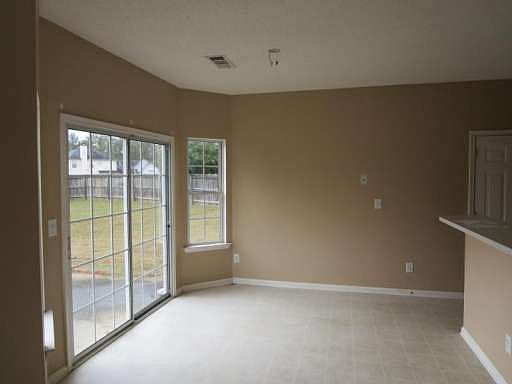 5th image of 252 Murray Park Dr