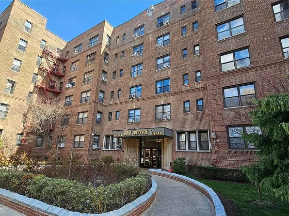 64-33 99th St APT 3H, Queens, NY 11374